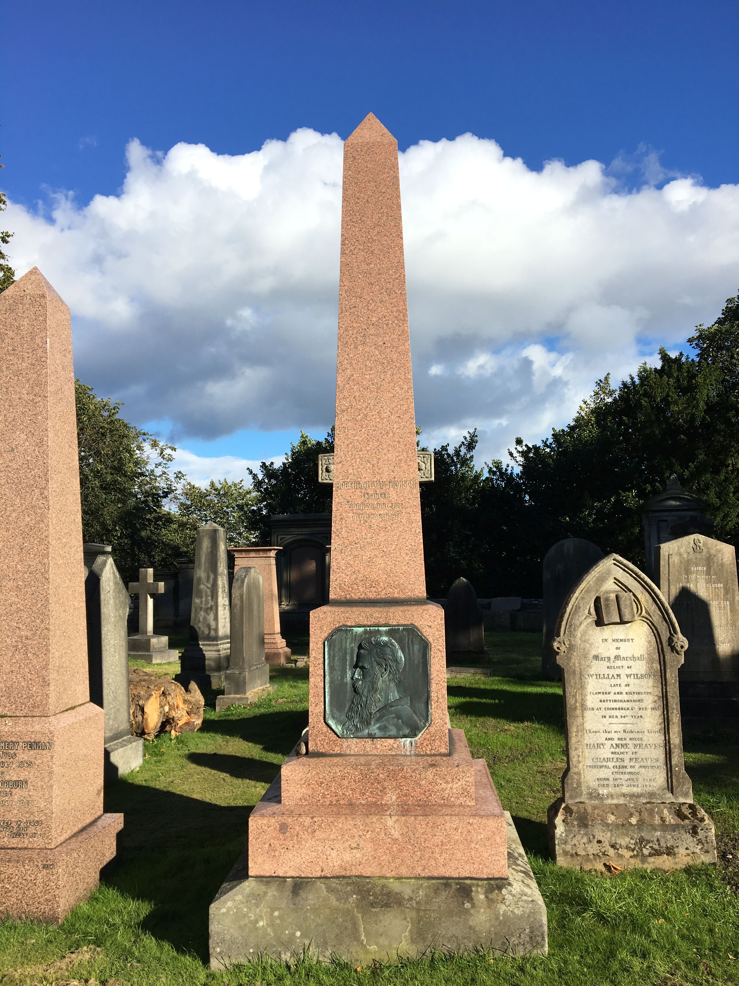 The grave of Robert William Thomson, Dean Cemetery